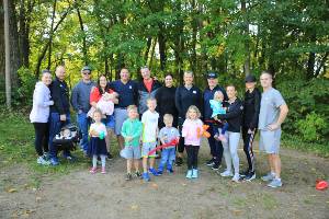 tsr staff and family at walk like madd