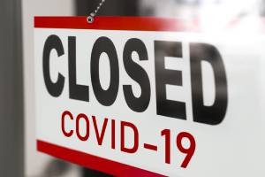 business closure sign for covid-19