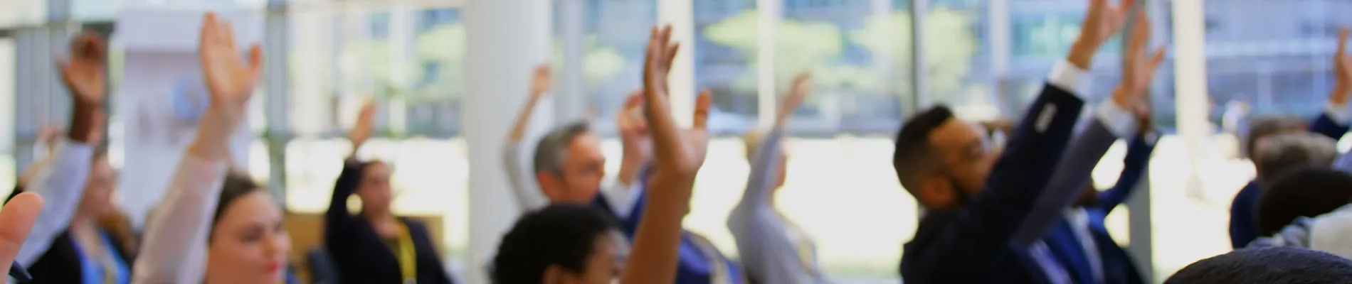 audience raising hand for questions