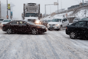 multi-vehicle pileup - Minnesota winter